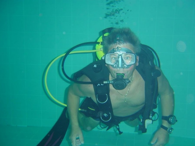  Descubrimiento de la actividad de buceo en alberca 